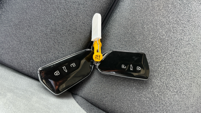 Volkswagen ID.3 150kW Tour Pro S 77kWh 5dr Auto Electric Hatchback